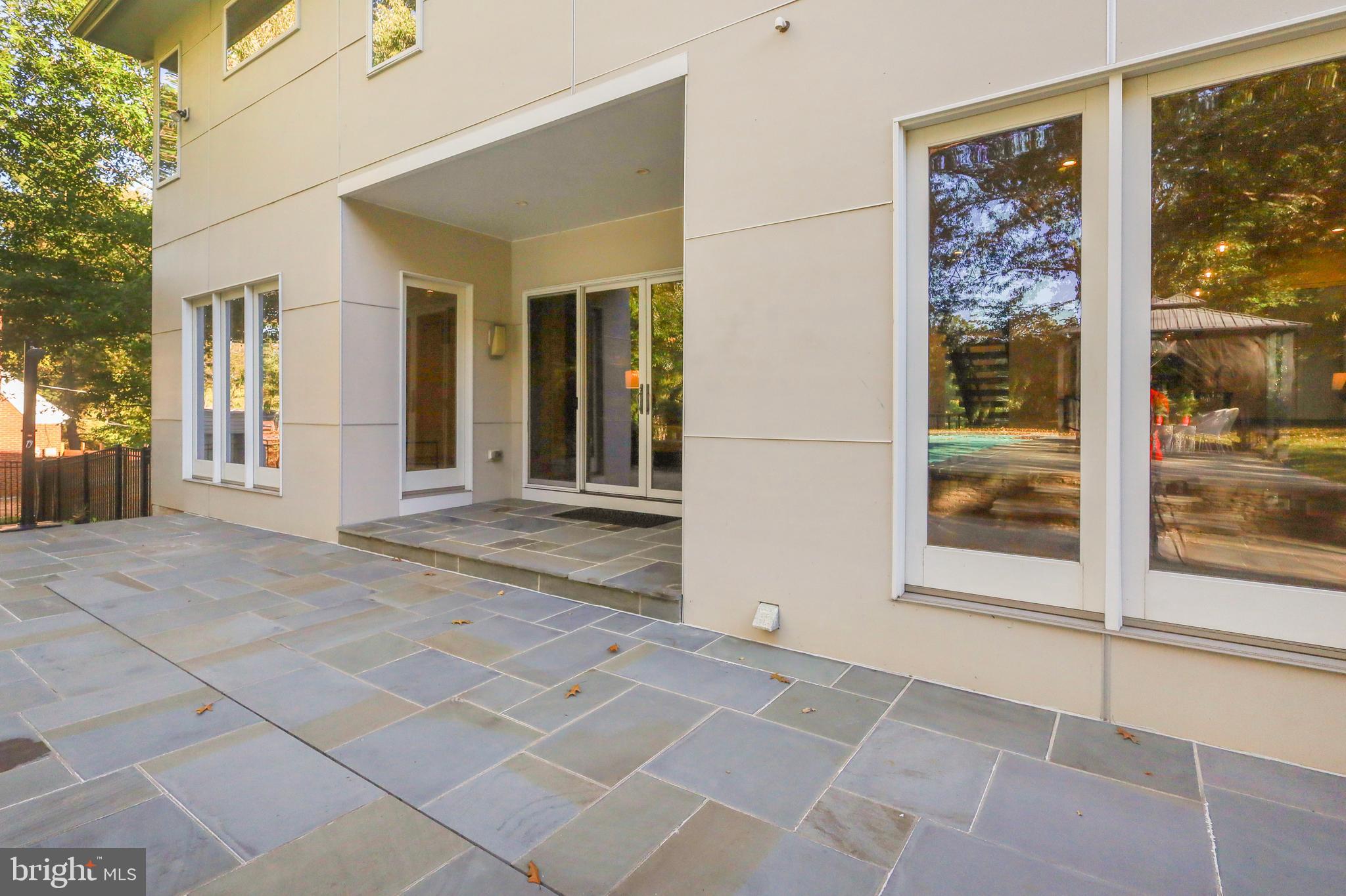 DIVINE - Residential