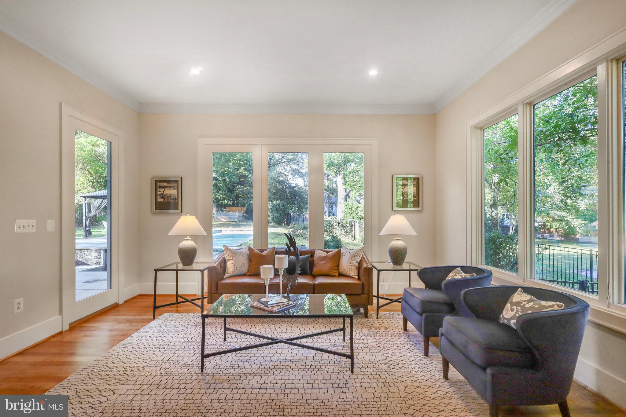 DIVINE - Residential