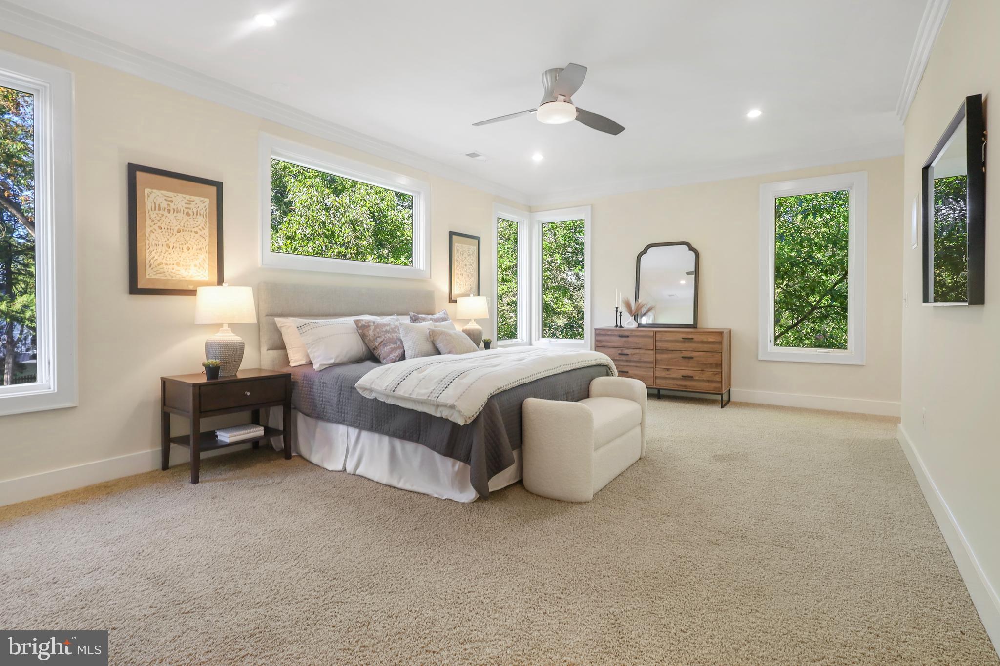 DIVINE - Residential