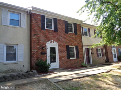 Townhouse For Rent - 7 Farrell Lane<br/> FREDERICKSBURG, VA 22408
