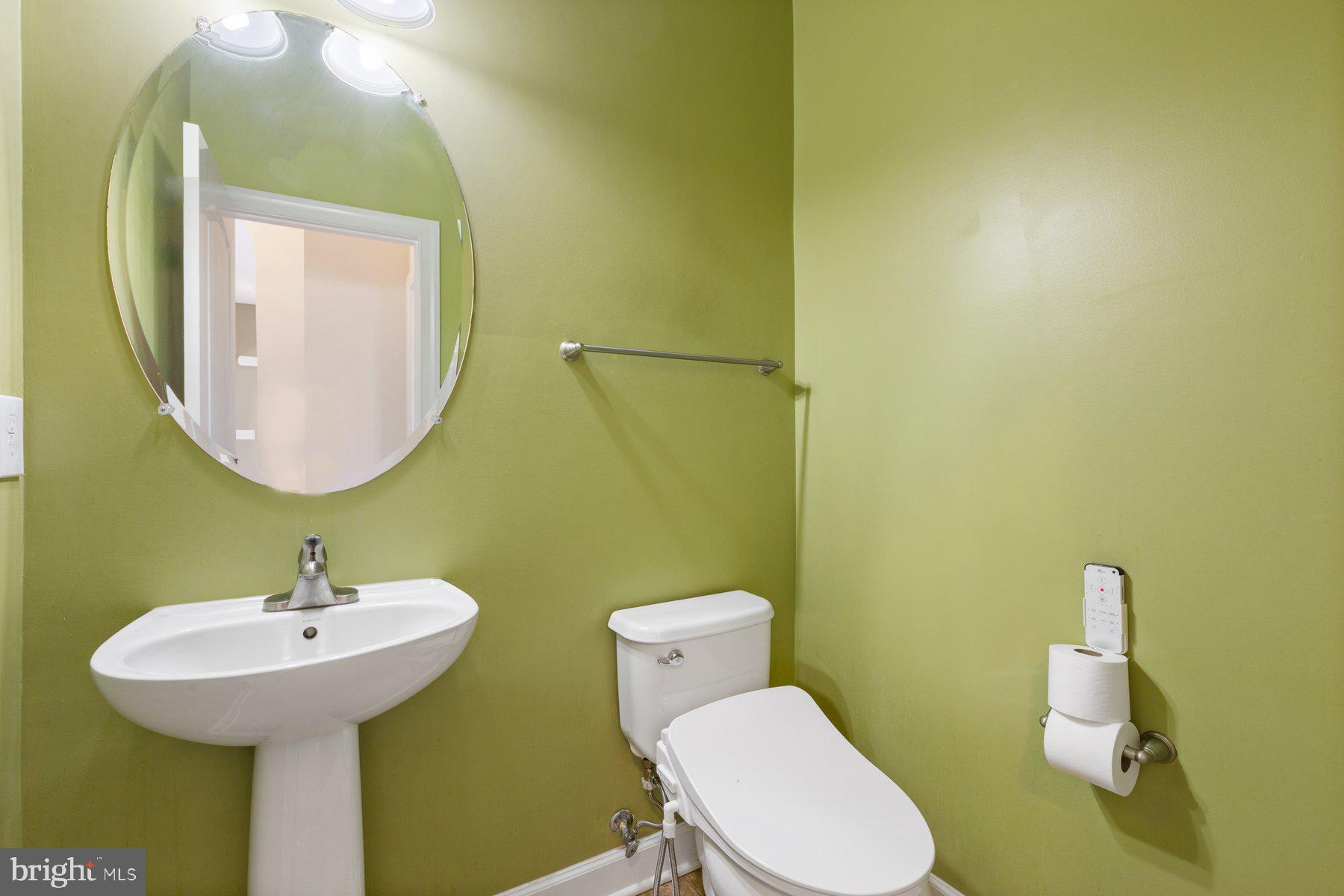 COLONIAL PORT - Residential