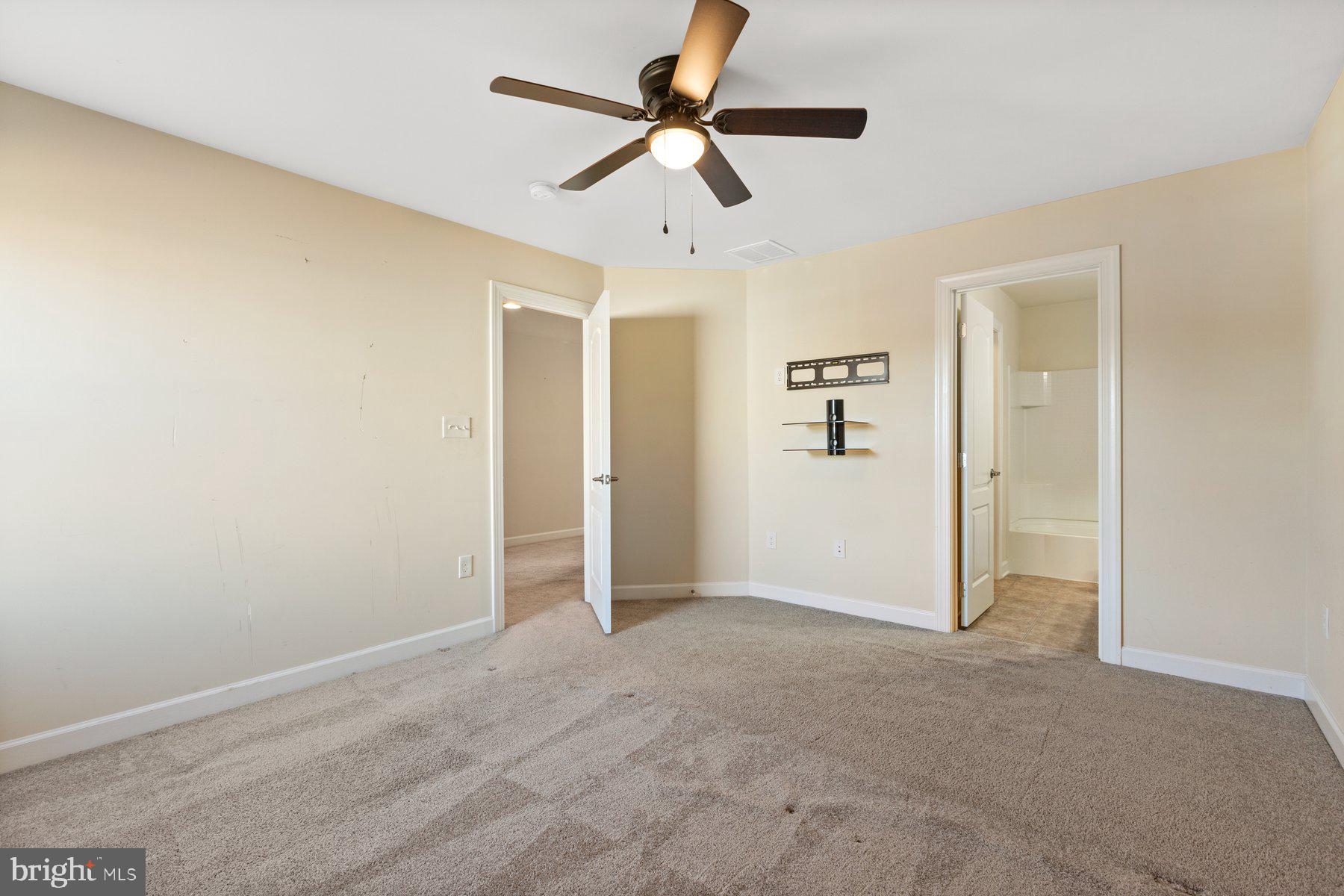 COLONIAL PORT - Residential