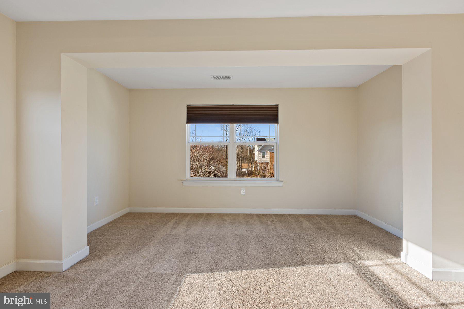 COLONIAL PORT - Residential