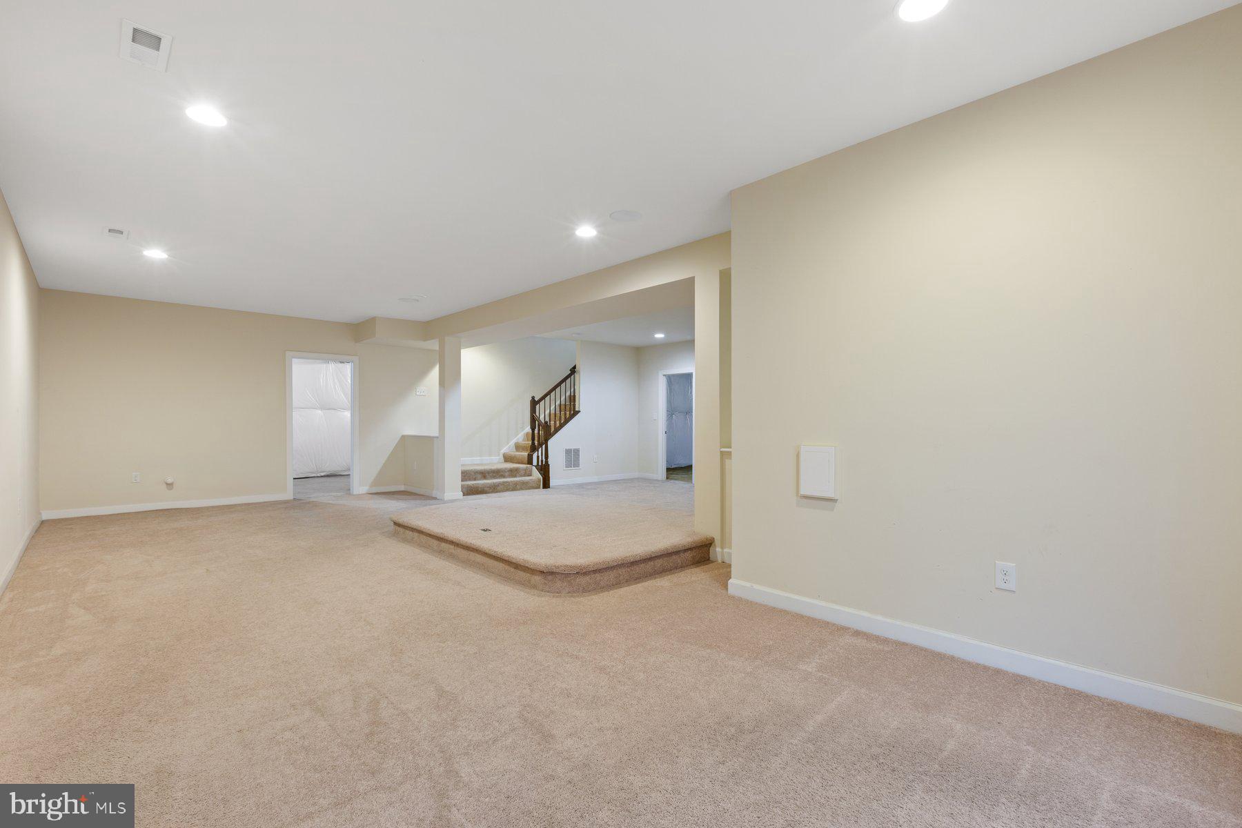 COLONIAL PORT - Residential