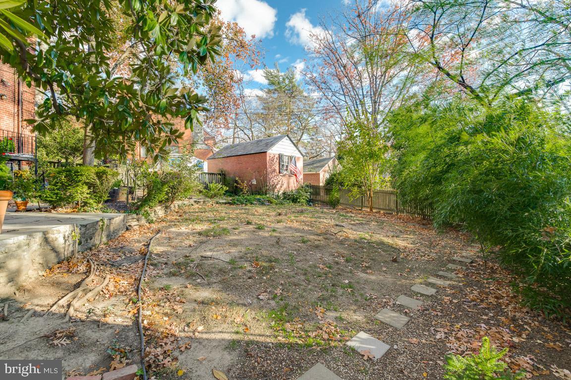 ORIGINAL NORTHWOOD - Residential