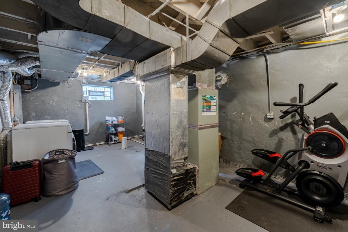 ORIGINAL NORTHWOOD - Residential