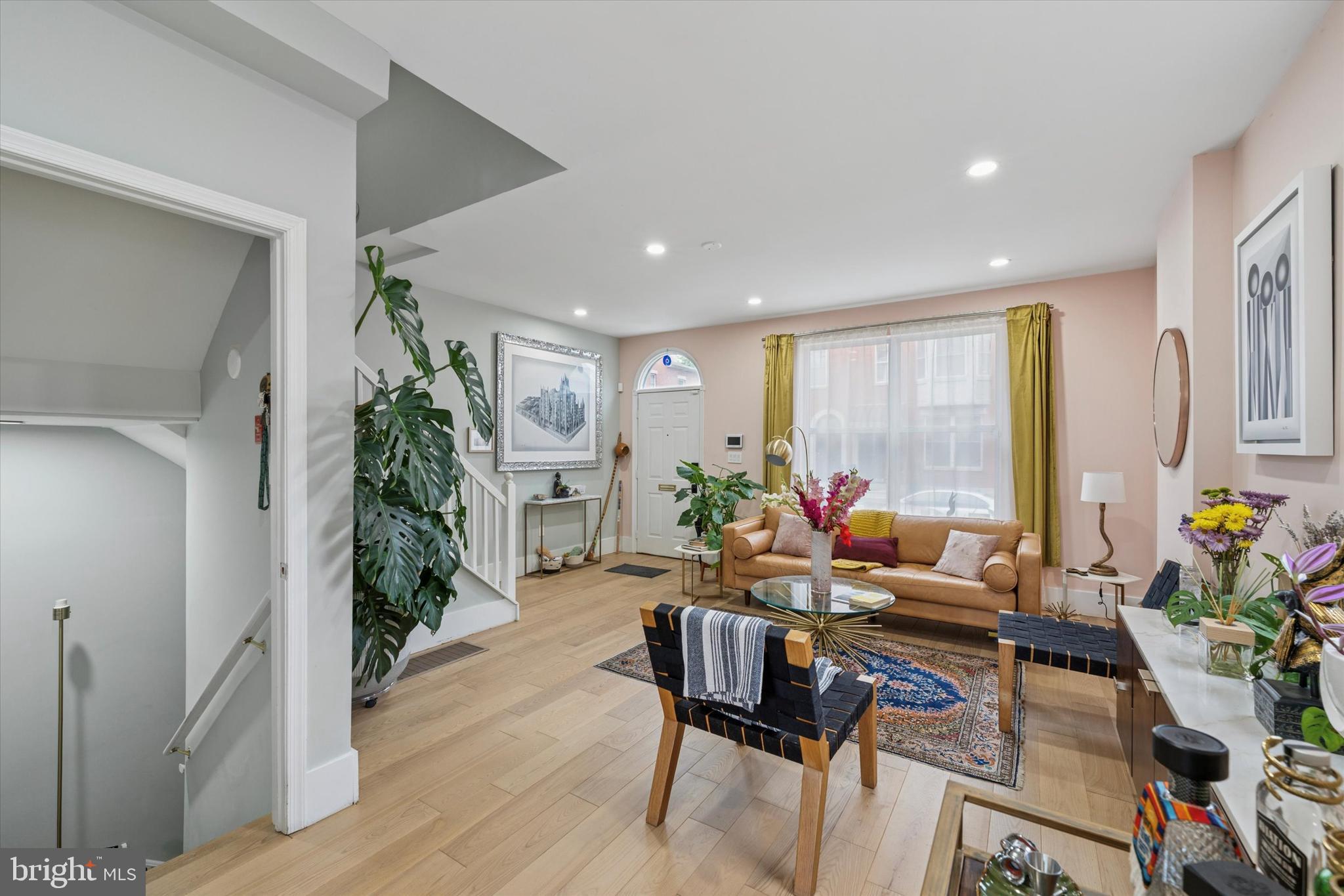 SHARSWOOD - Residential