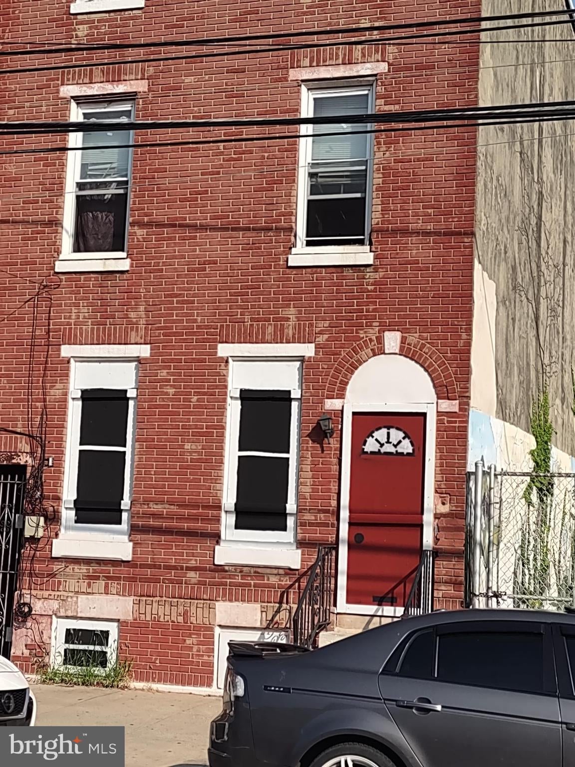3114 EMERALD STREET