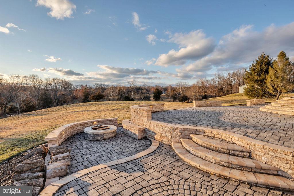 BARCLAY RIDGE - Residential