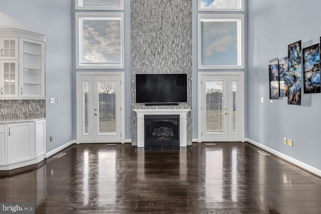 BARCLAY RIDGE - Residential