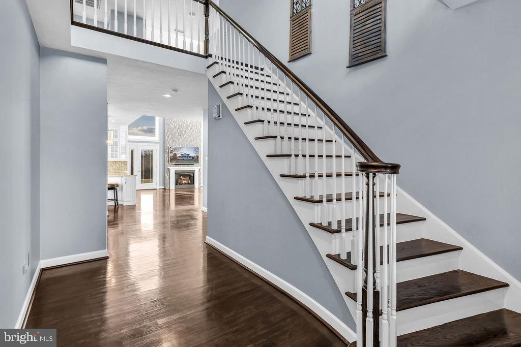 BARCLAY RIDGE - Residential