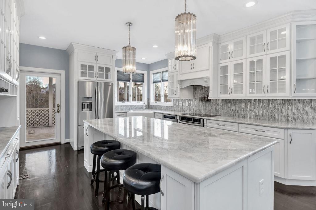 BARCLAY RIDGE - Residential