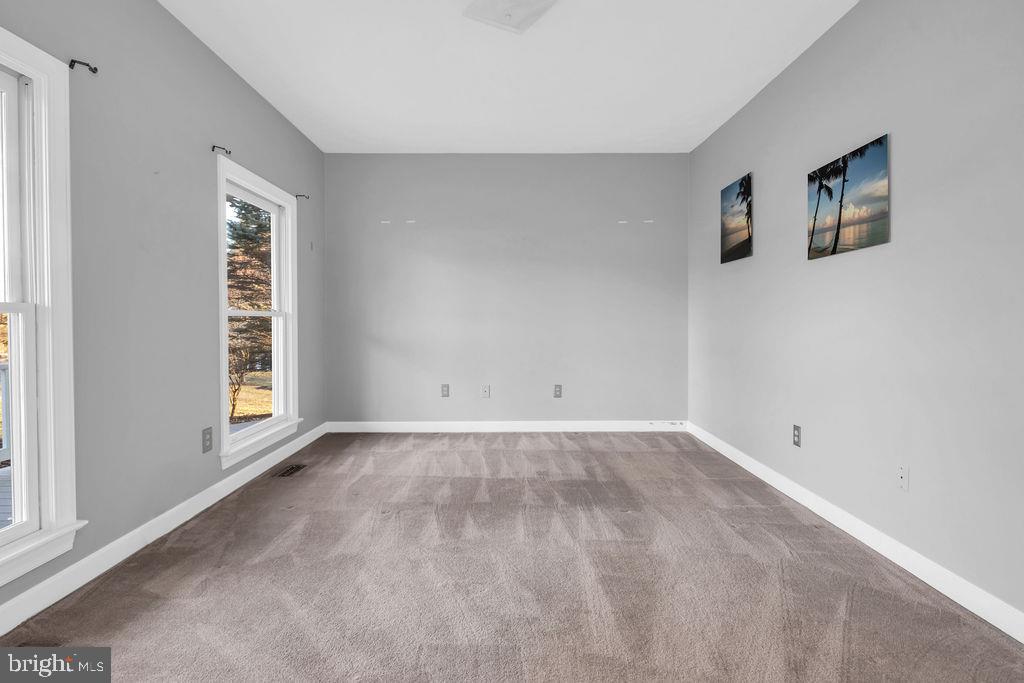 BARCLAY RIDGE - Residential