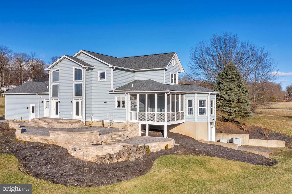 BARCLAY RIDGE - Residential