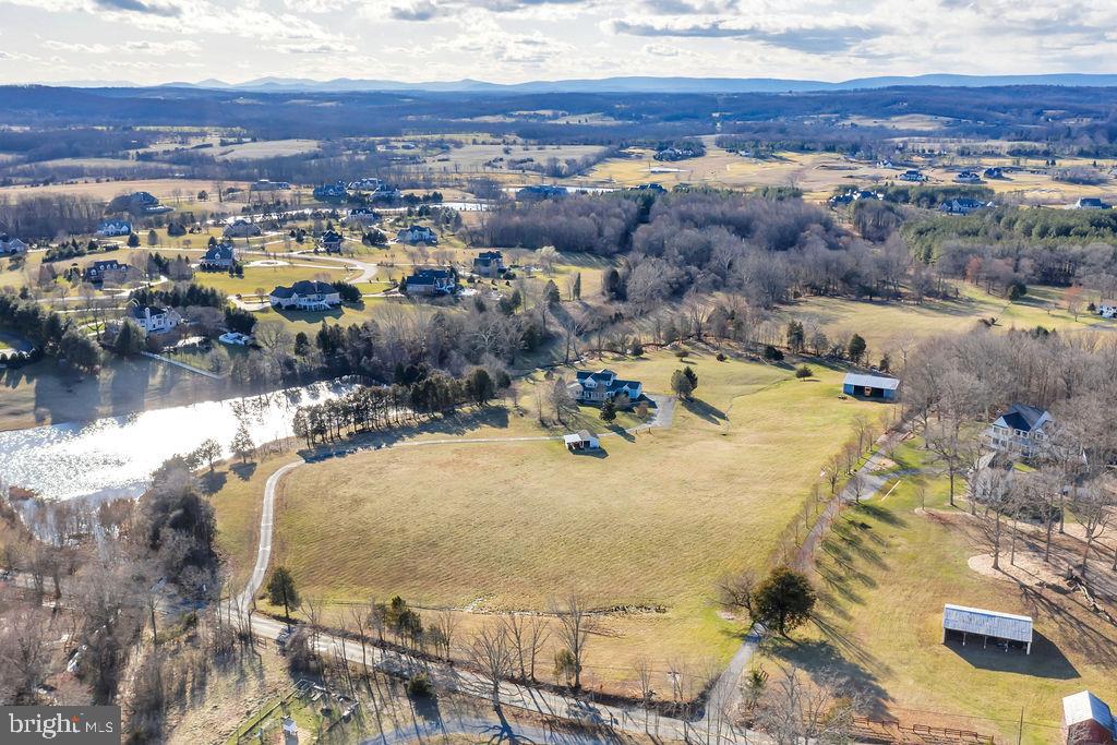 BARCLAY RIDGE - Residential