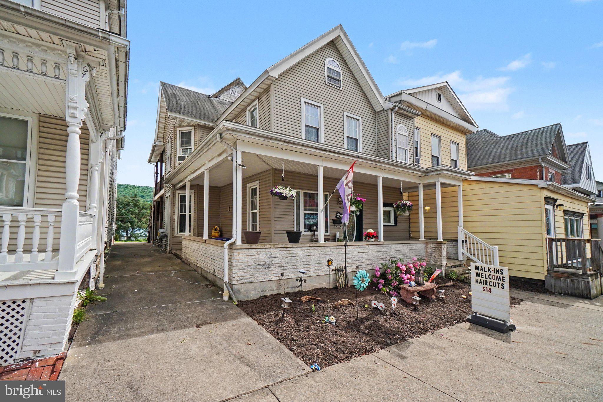 282 UNION STREET