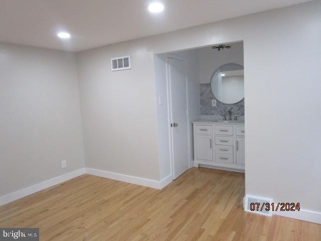 MONTCLAIR - Residential