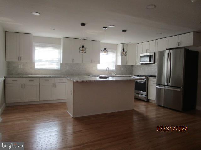 MONTCLAIR - Residential