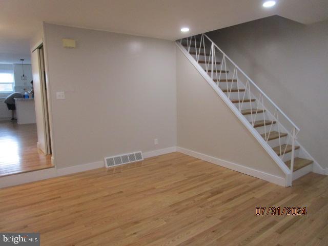 MONTCLAIR - Residential