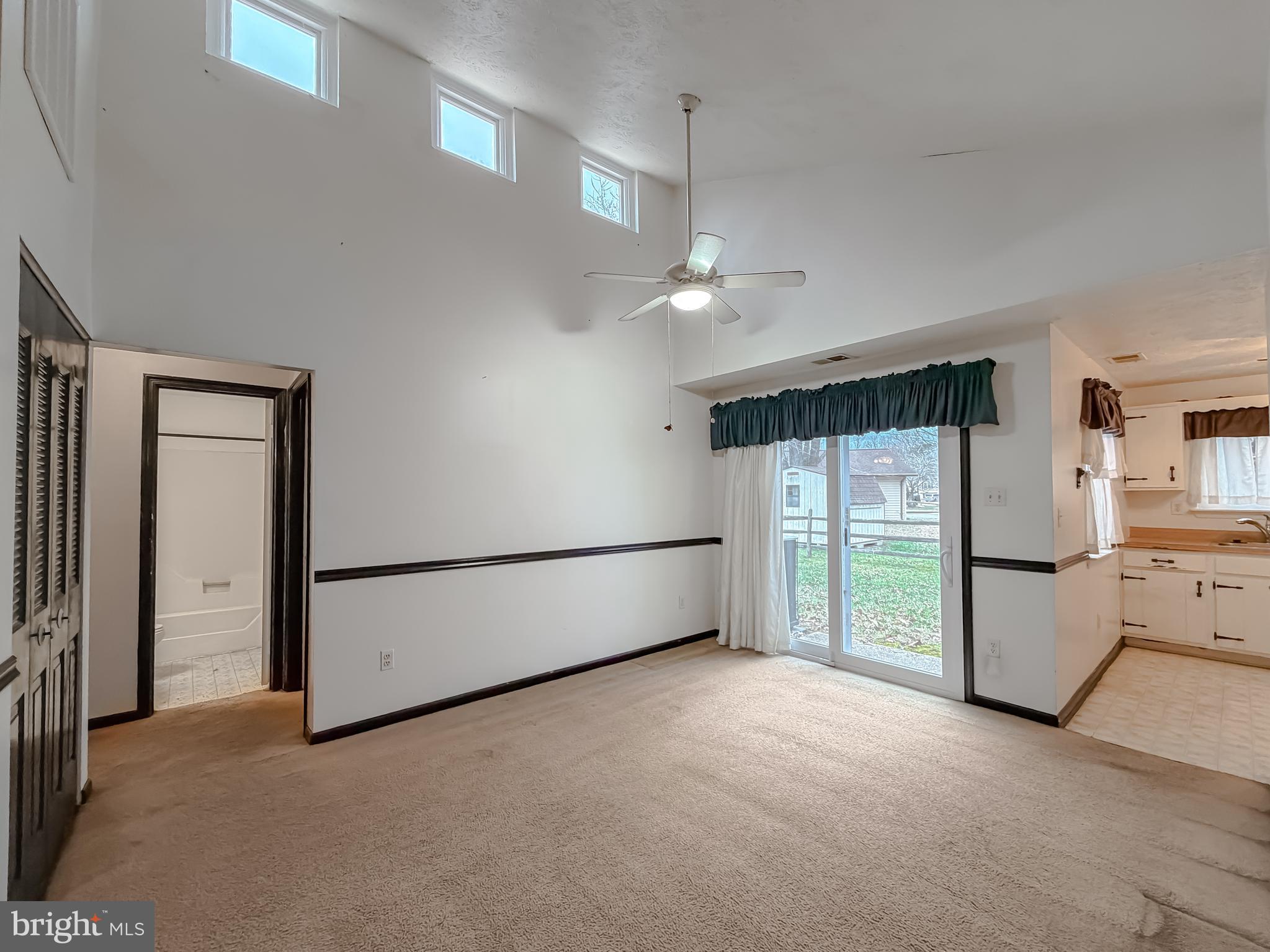 2498 WAKEFIELD CIRCLE