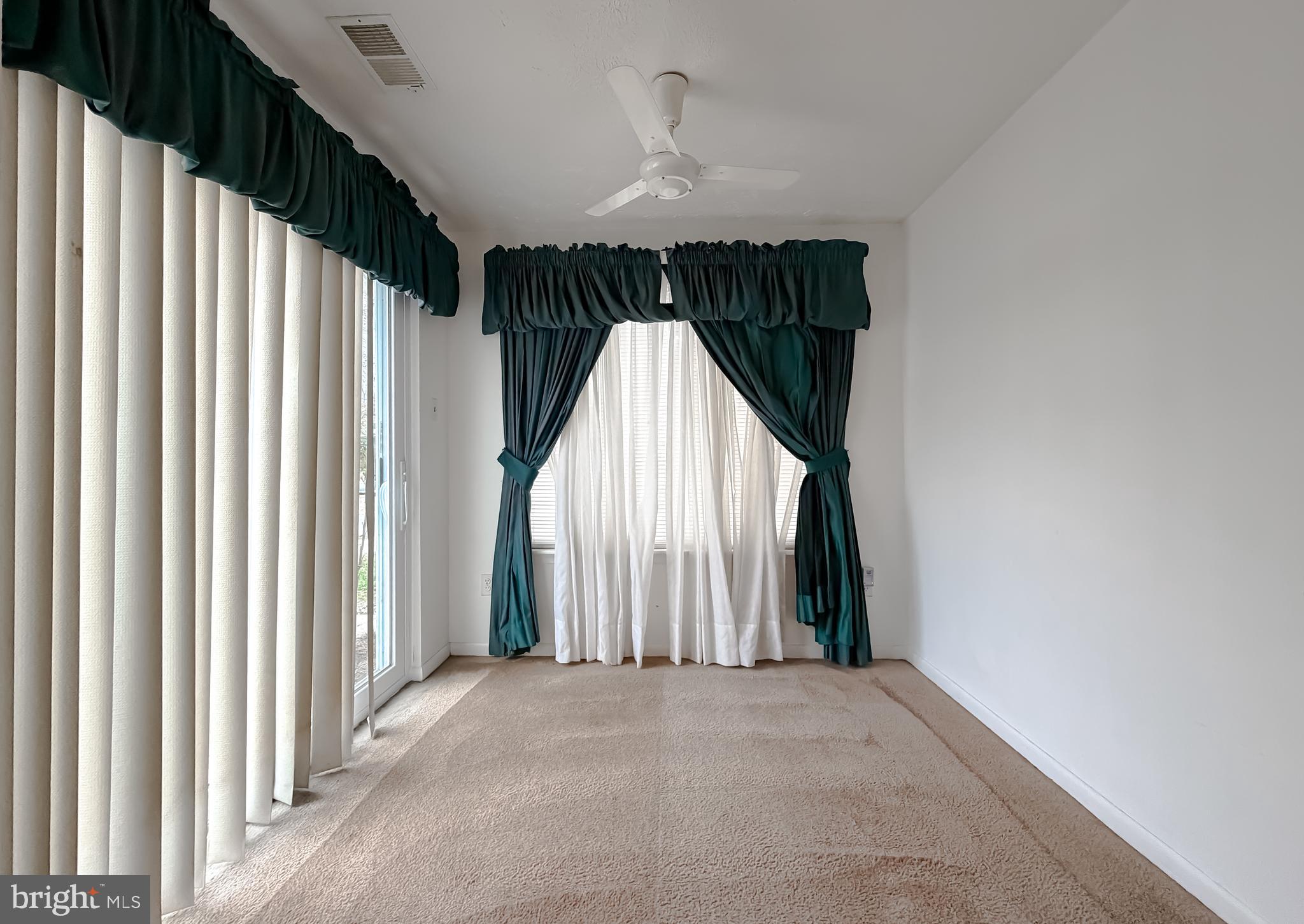 ST CHARLES SUB - WAKEFIELD - Residential