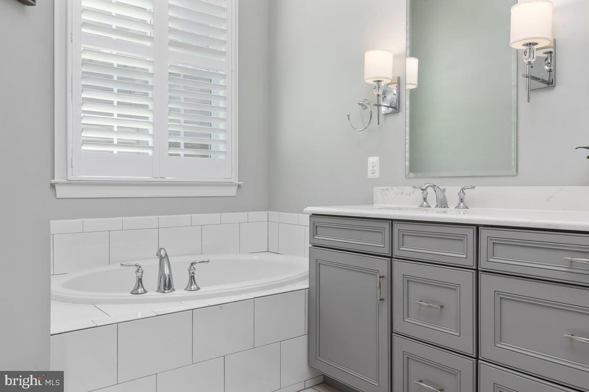 DOMINION VALLEY COUNTRY CLUB - Residential