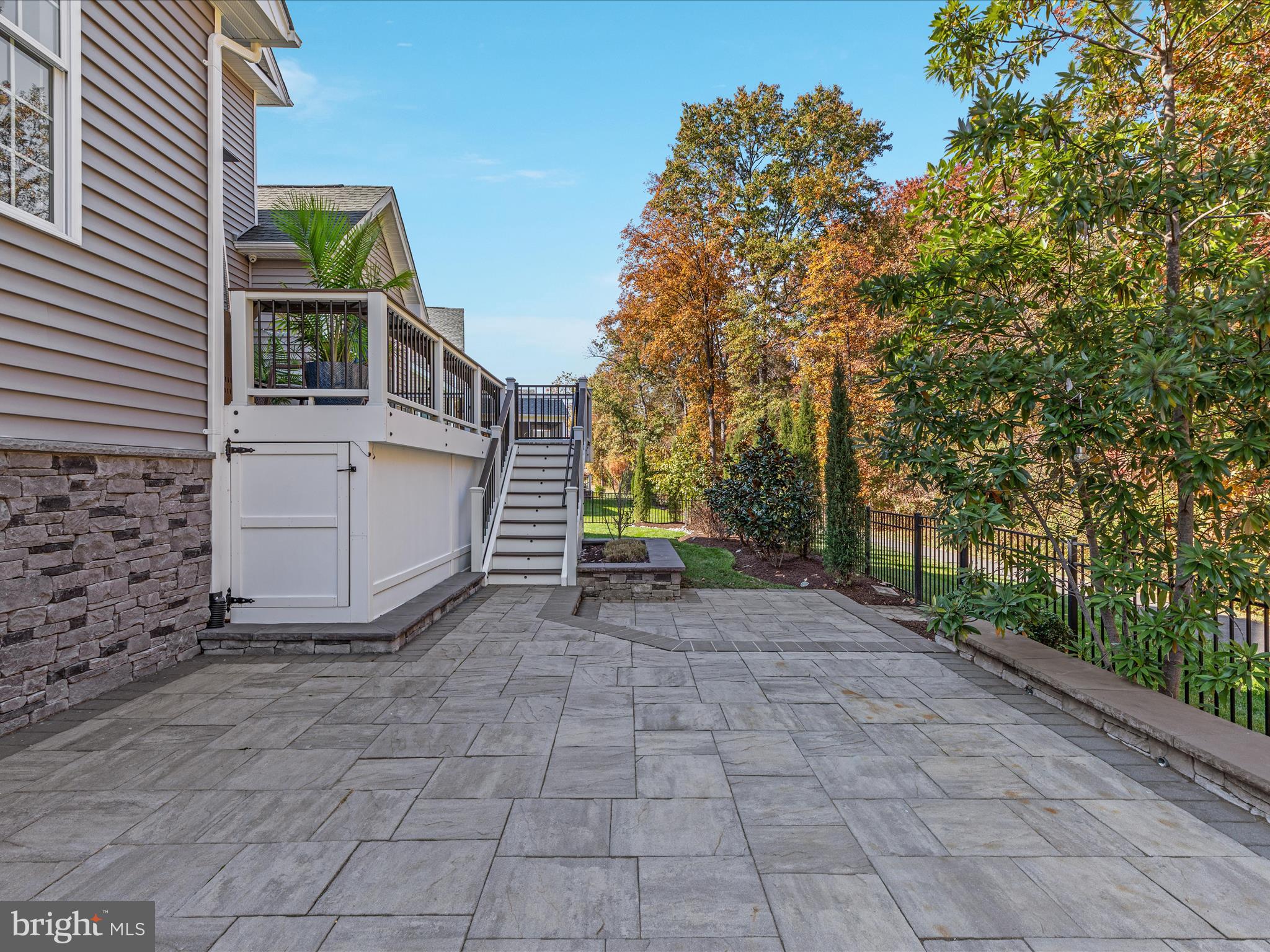 DOMINION VALLEY COUNTRY CLUB - Residential