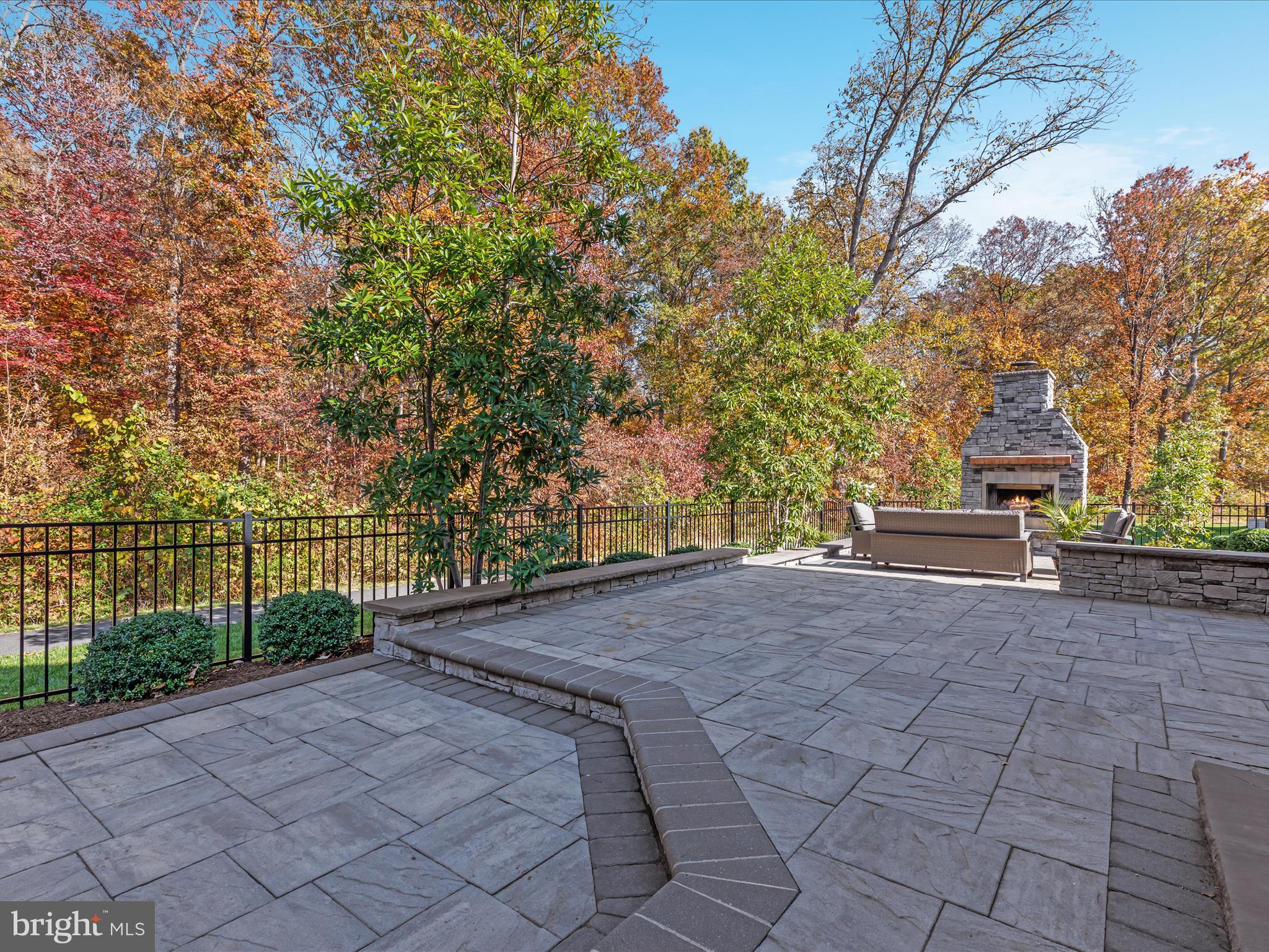 DOMINION VALLEY COUNTRY CLUB - Residential