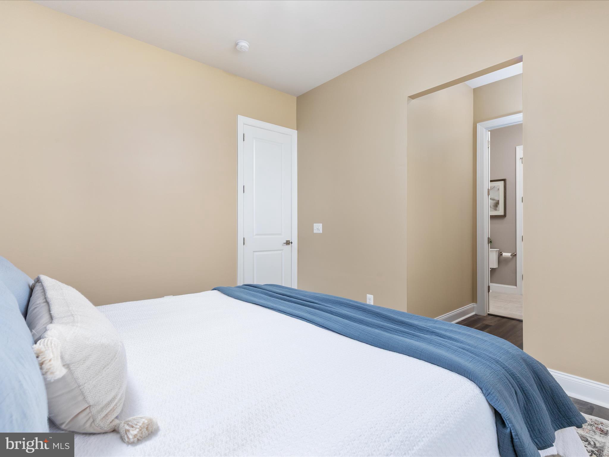 DOMINION VALLEY COUNTRY CLUB - Residential