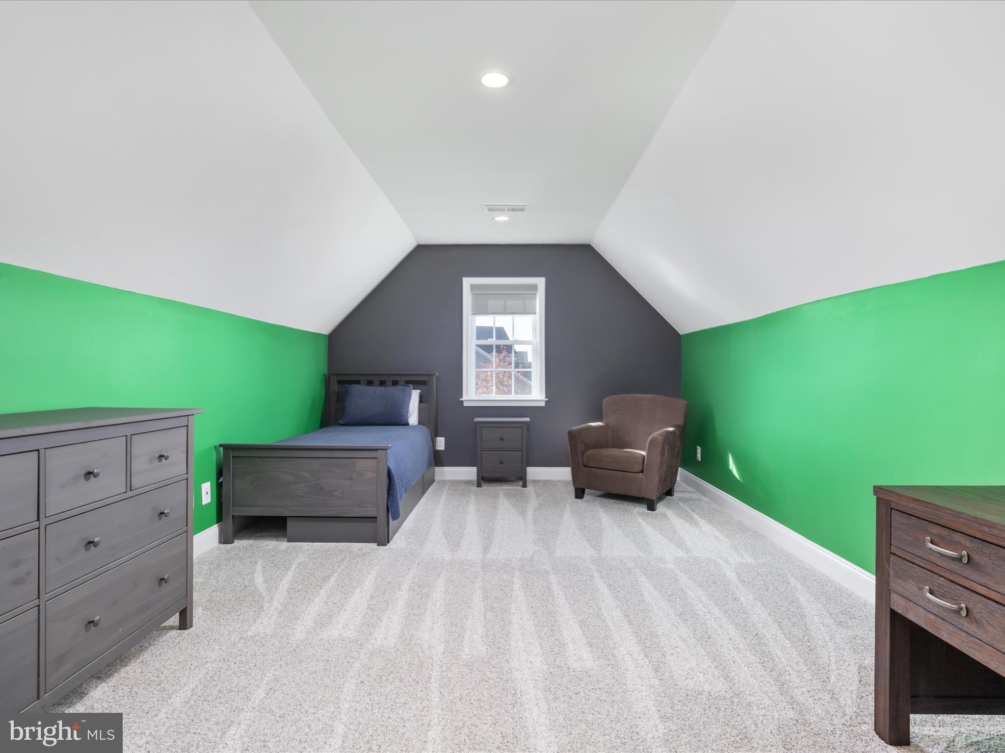 DOMINION VALLEY COUNTRY CLUB - Residential