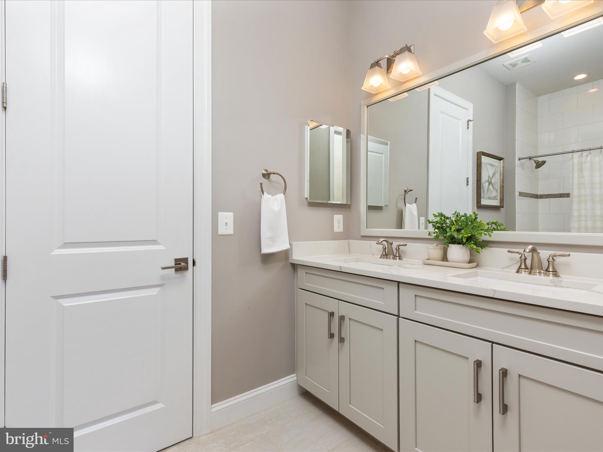 DOMINION VALLEY COUNTRY CLUB - Residential