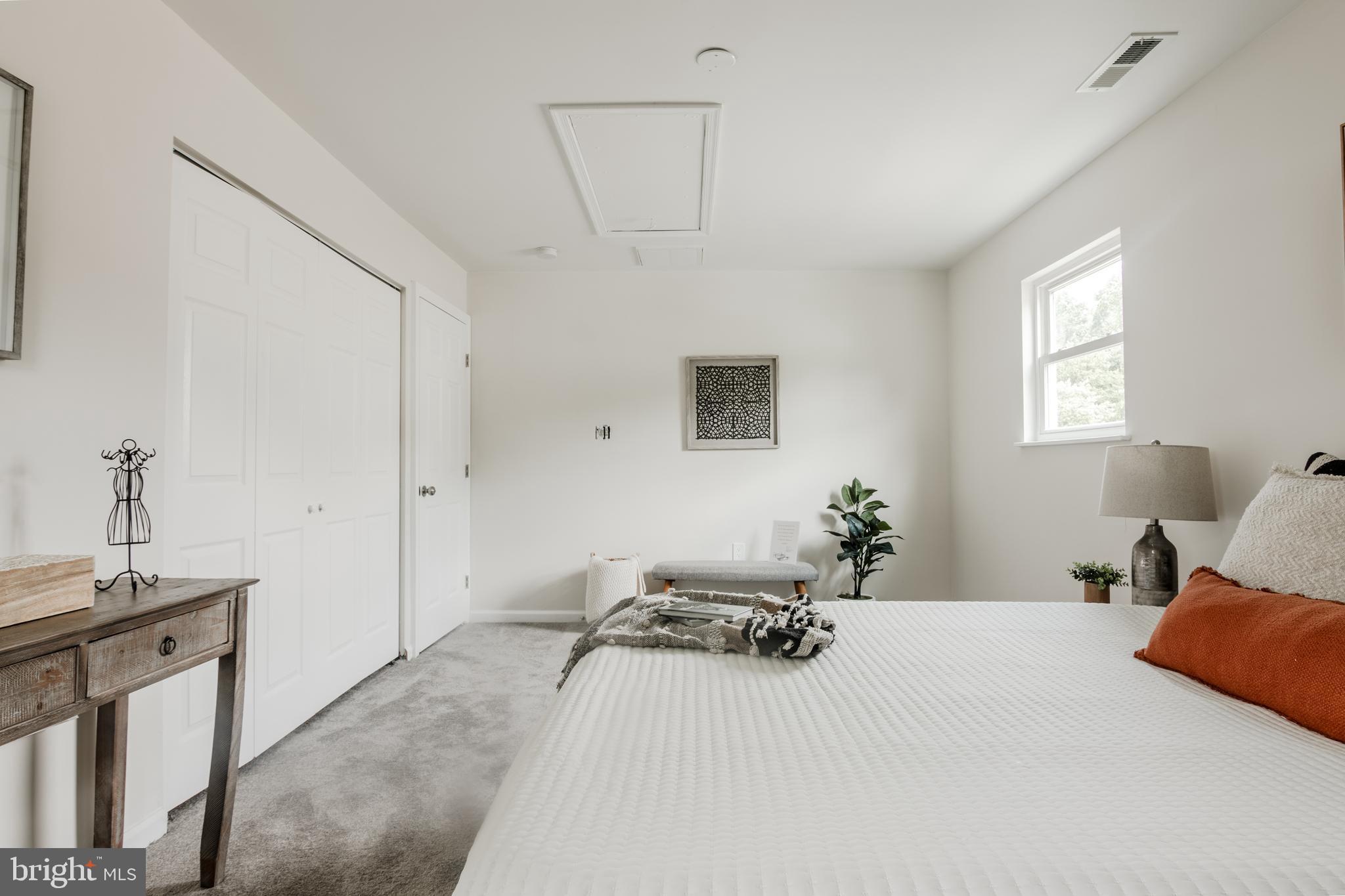 VILLAGE OF OLDE MILL - Residential