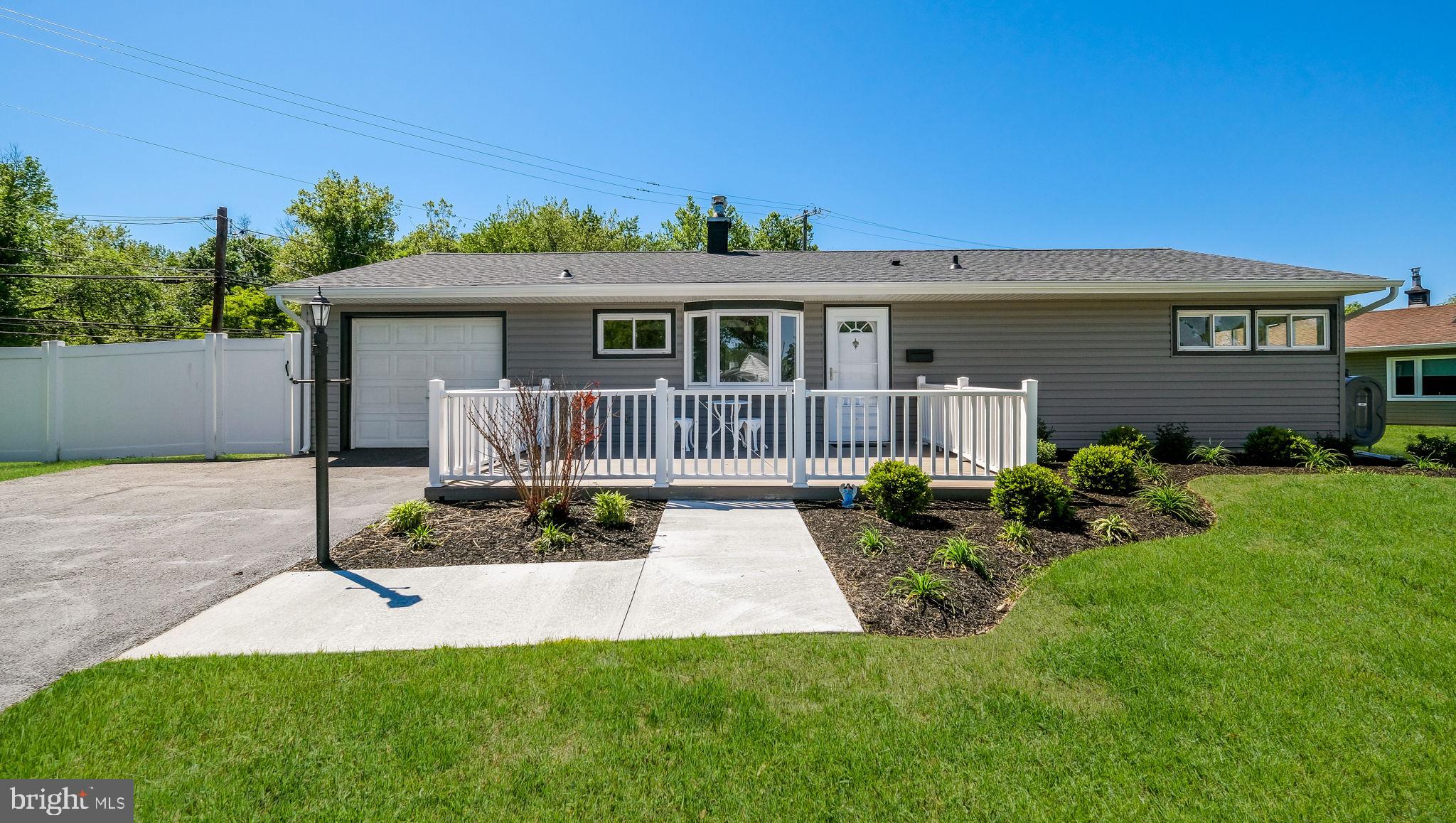 INDIAN CREEK - Residential