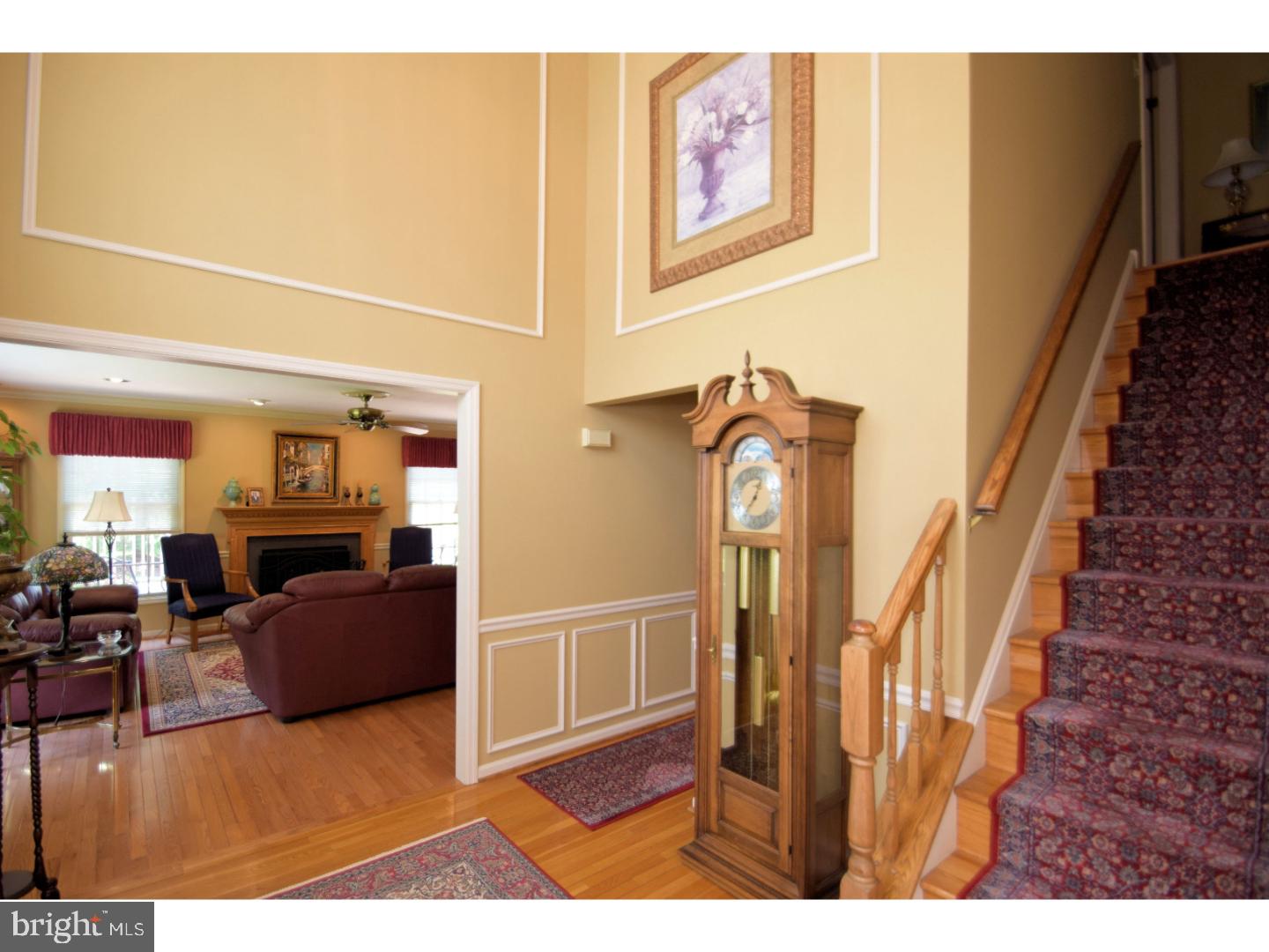 PINE CREST - Residential
