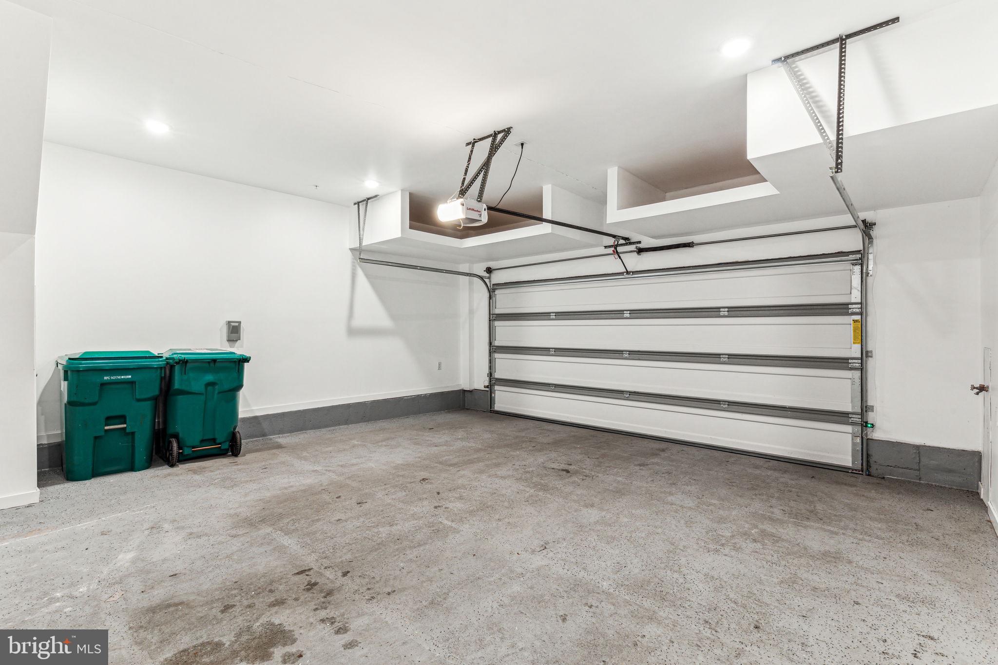 NORTHBANK - Residential