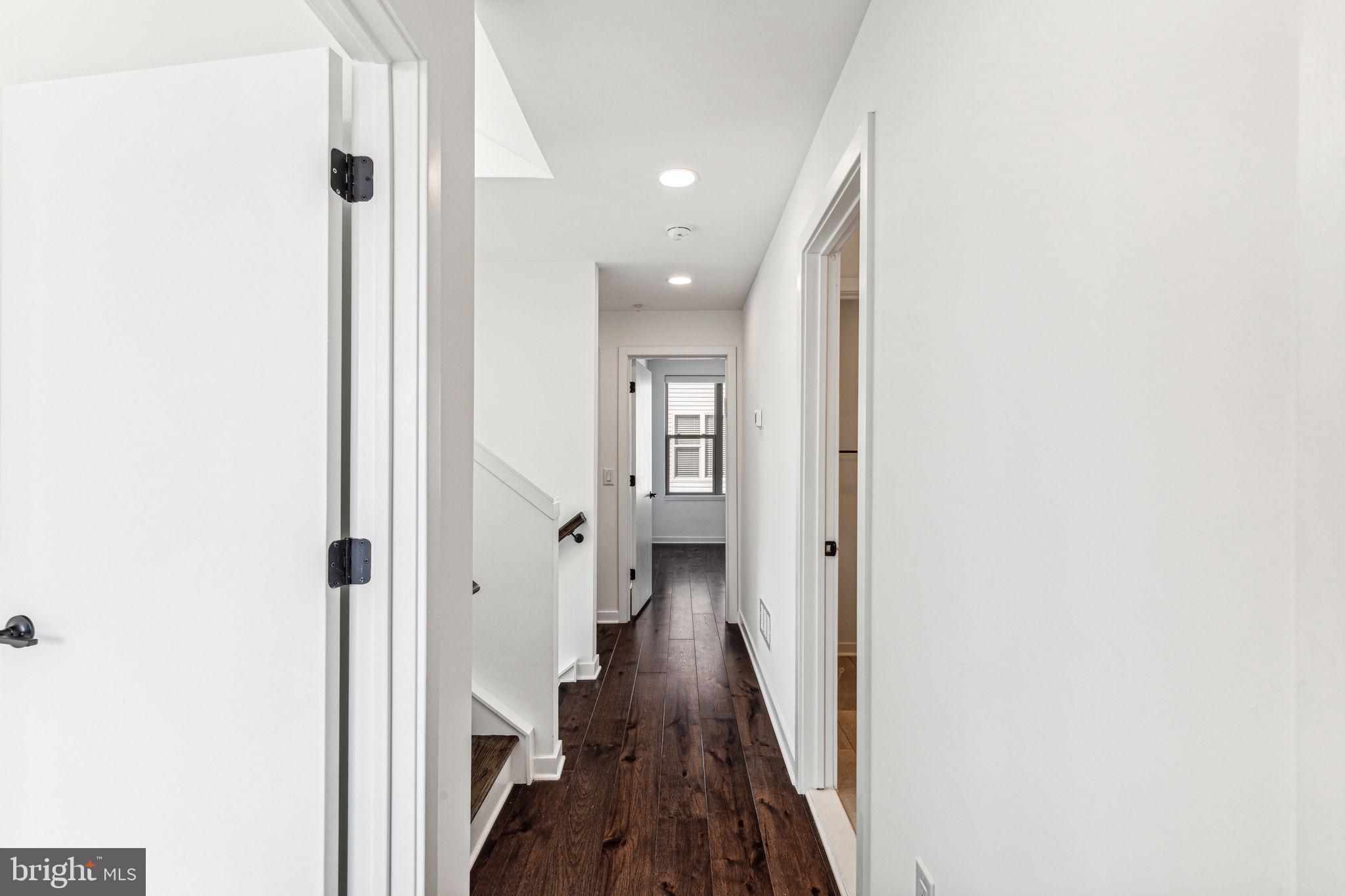 NORTHBANK - Residential