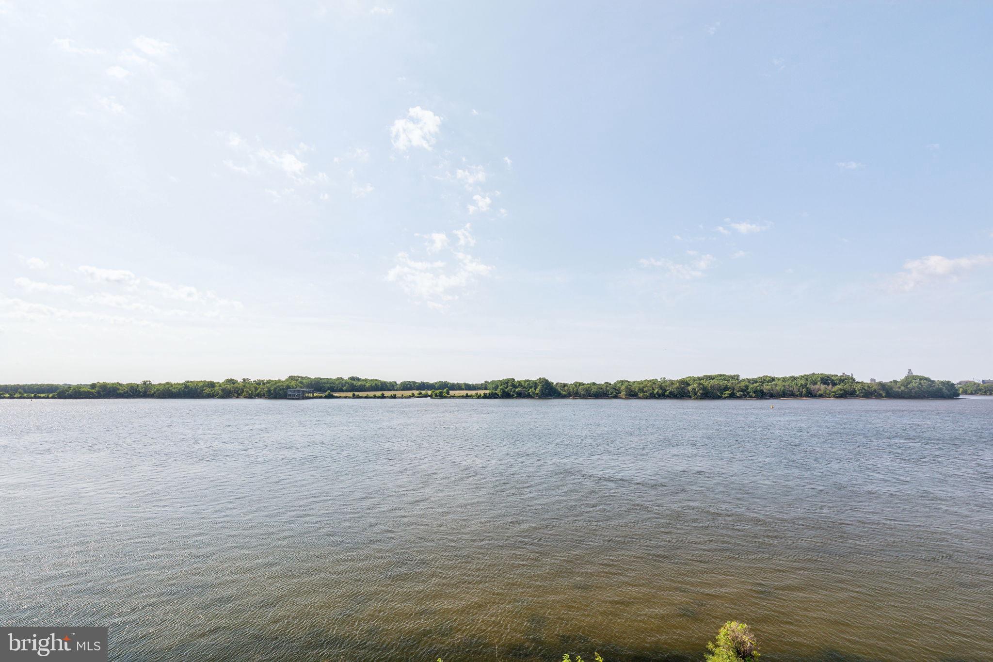 NORTHBANK - Residential