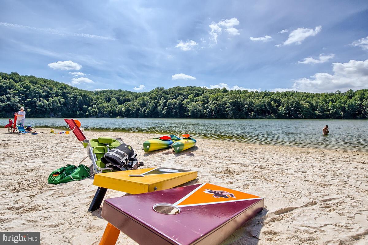 WOODRIDGE AT LAKE LINGANORE - Residential