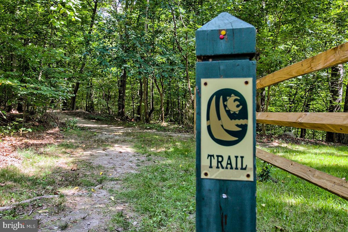 WOODRIDGE AT LAKE LINGANORE - Residential