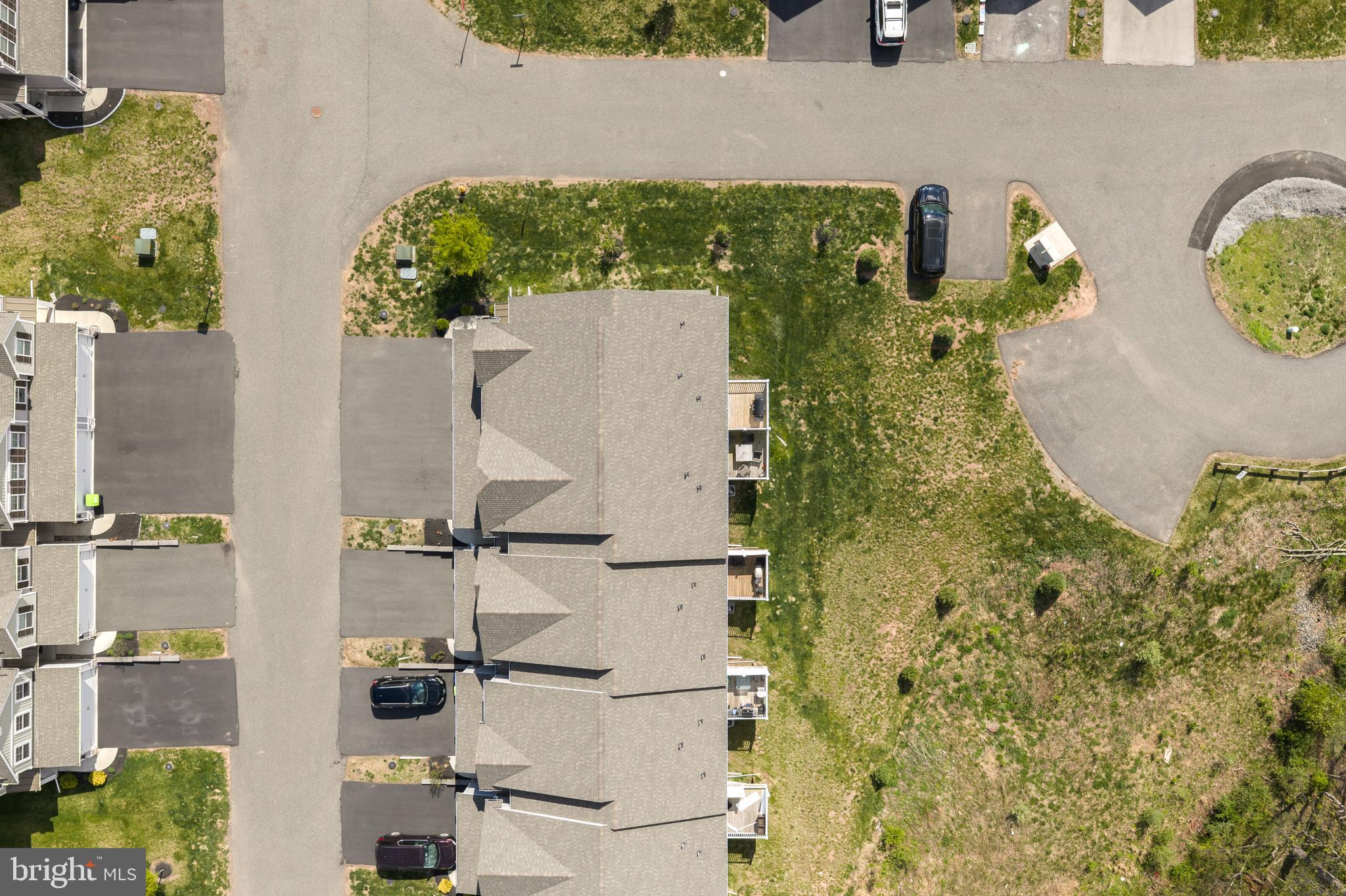 ROLLING MEADOWS - Residential