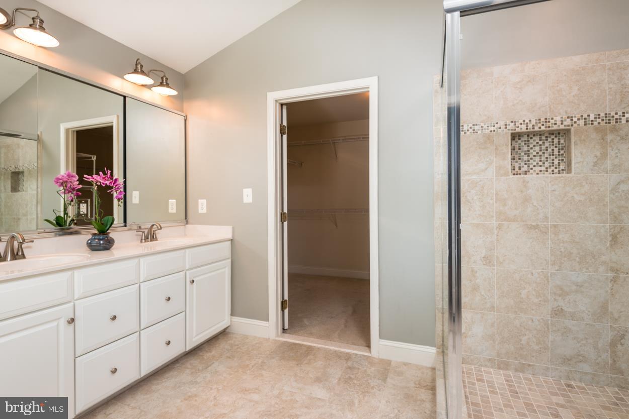 DOMINION VALLEY COUNTRY CLUB - Residential