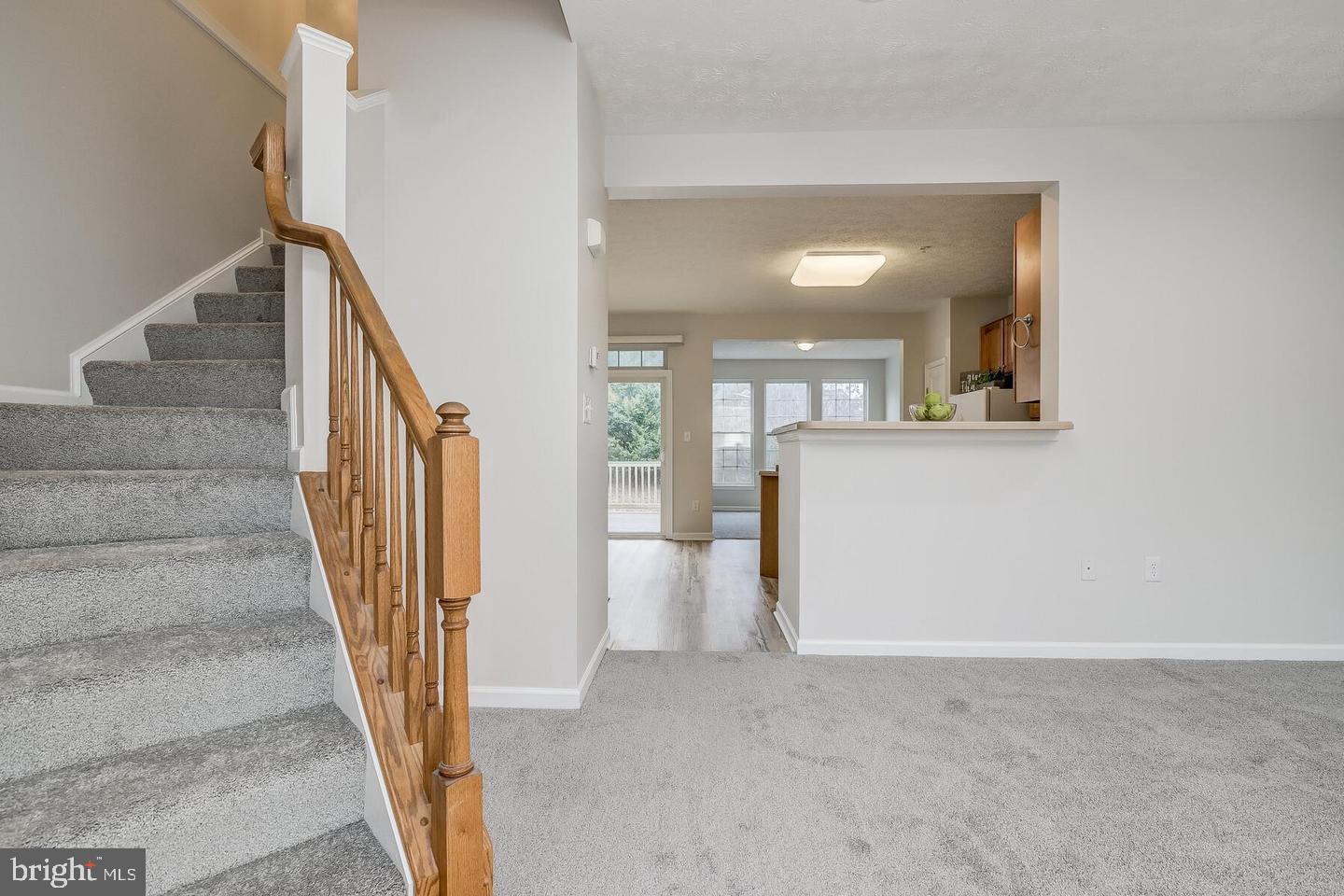 VILLAGES OF DORCHESTER - Residential Lease