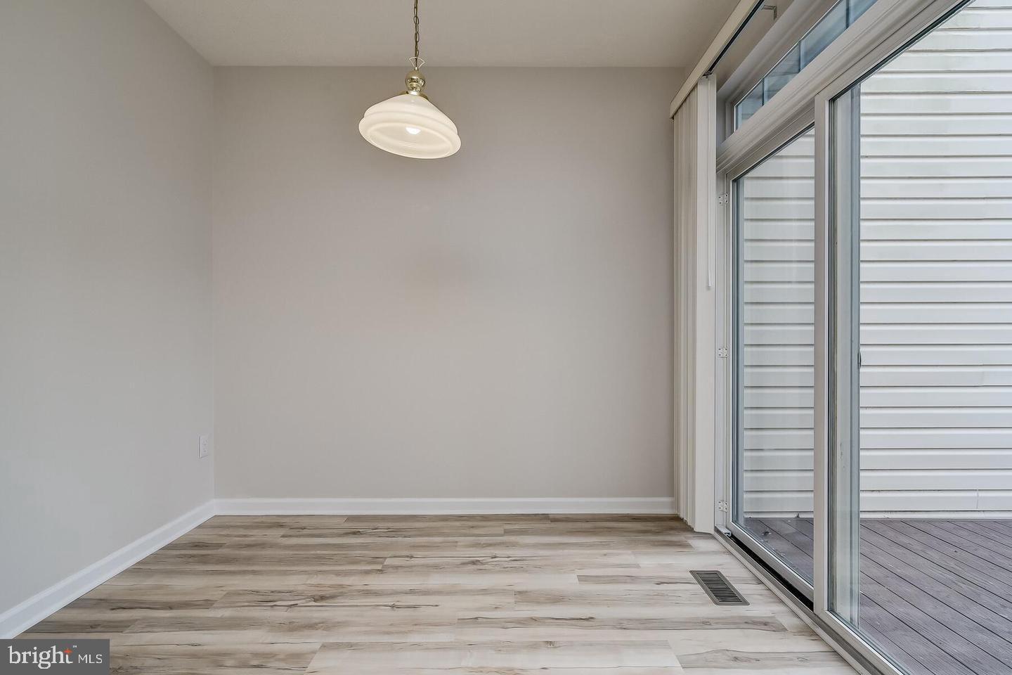 VILLAGES OF DORCHESTER - Residential Lease