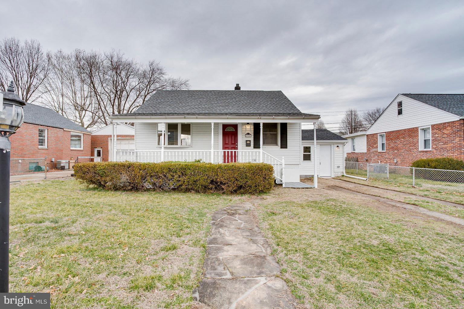 GRAY MANOR - Residential