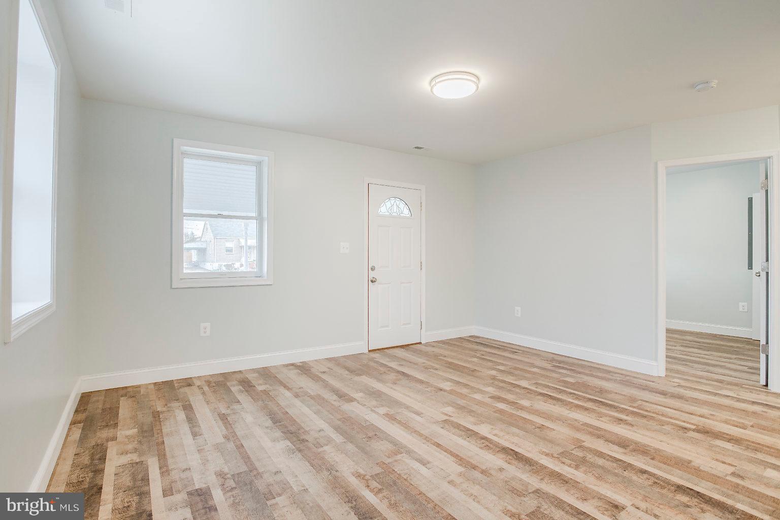 GRAY MANOR - Residential