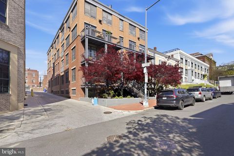 2412 17TH STREET NW 305 WASHINGTON DC 20009