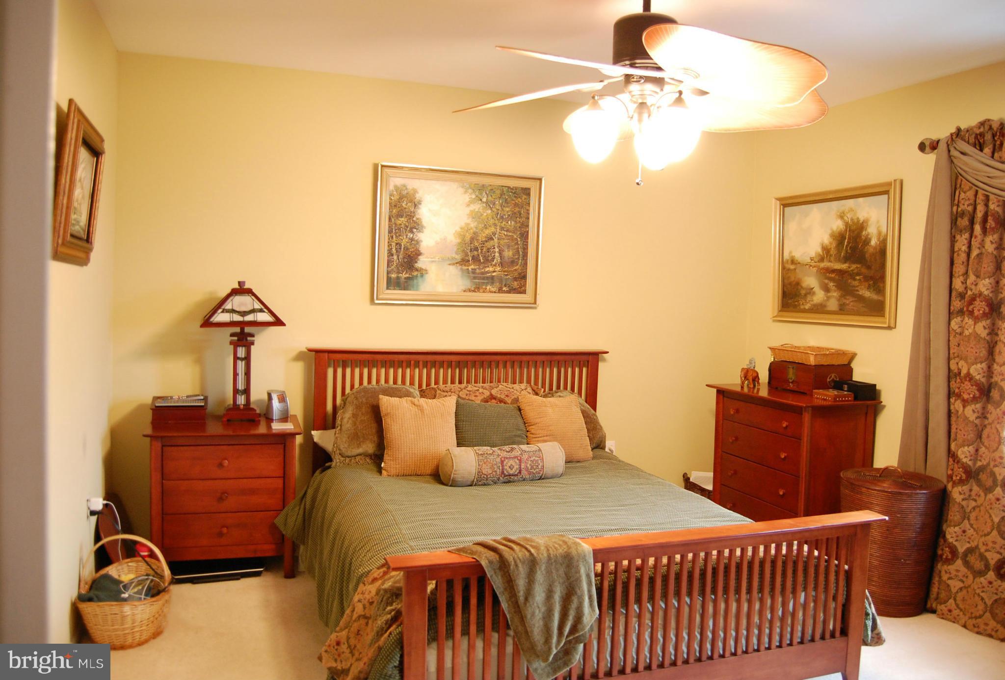 DEEPWOOD - Residential