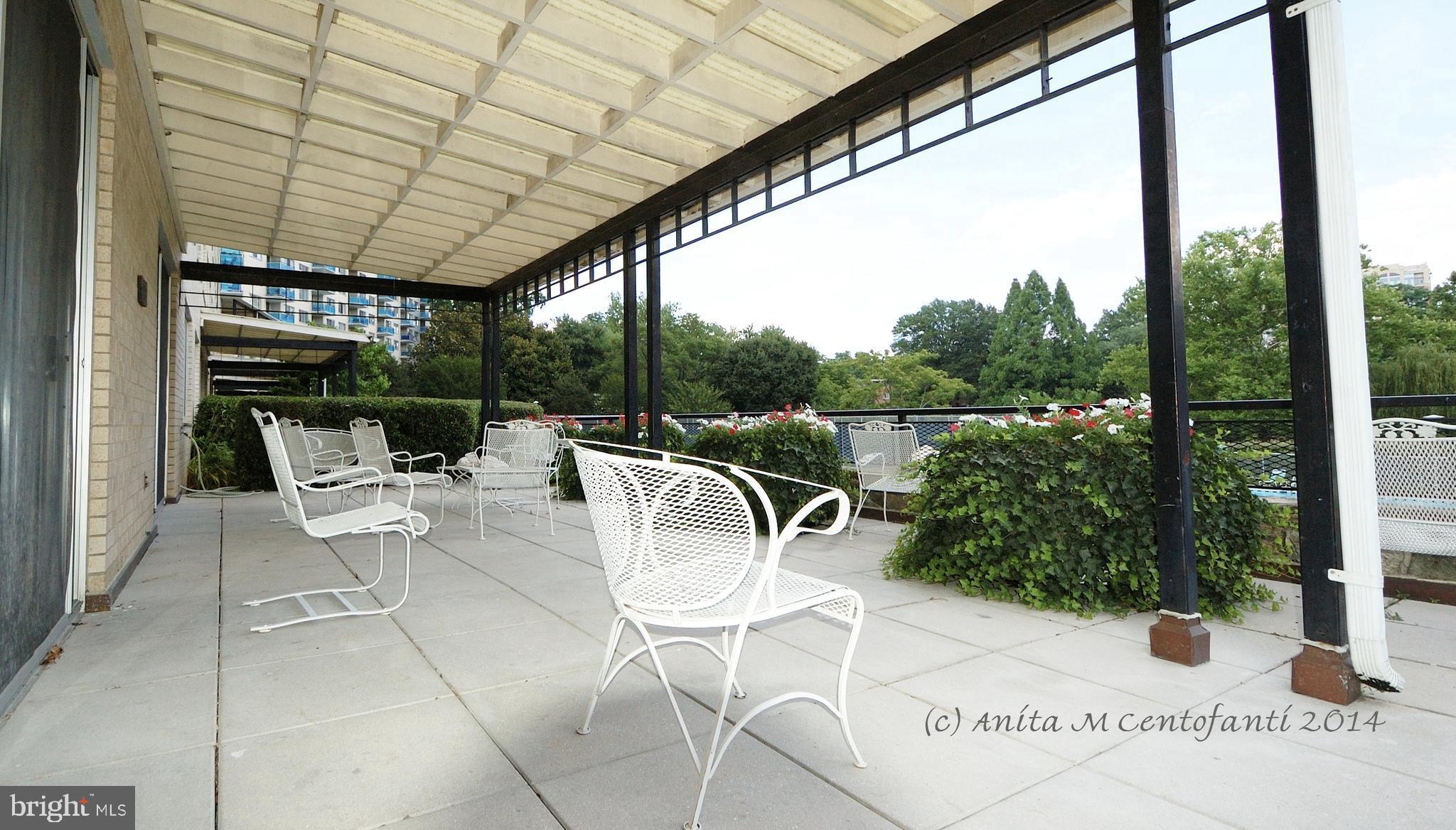 GROSVENOR PARK - Residential Lease