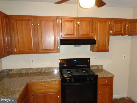 BRINKLEY SQUARE - Residential