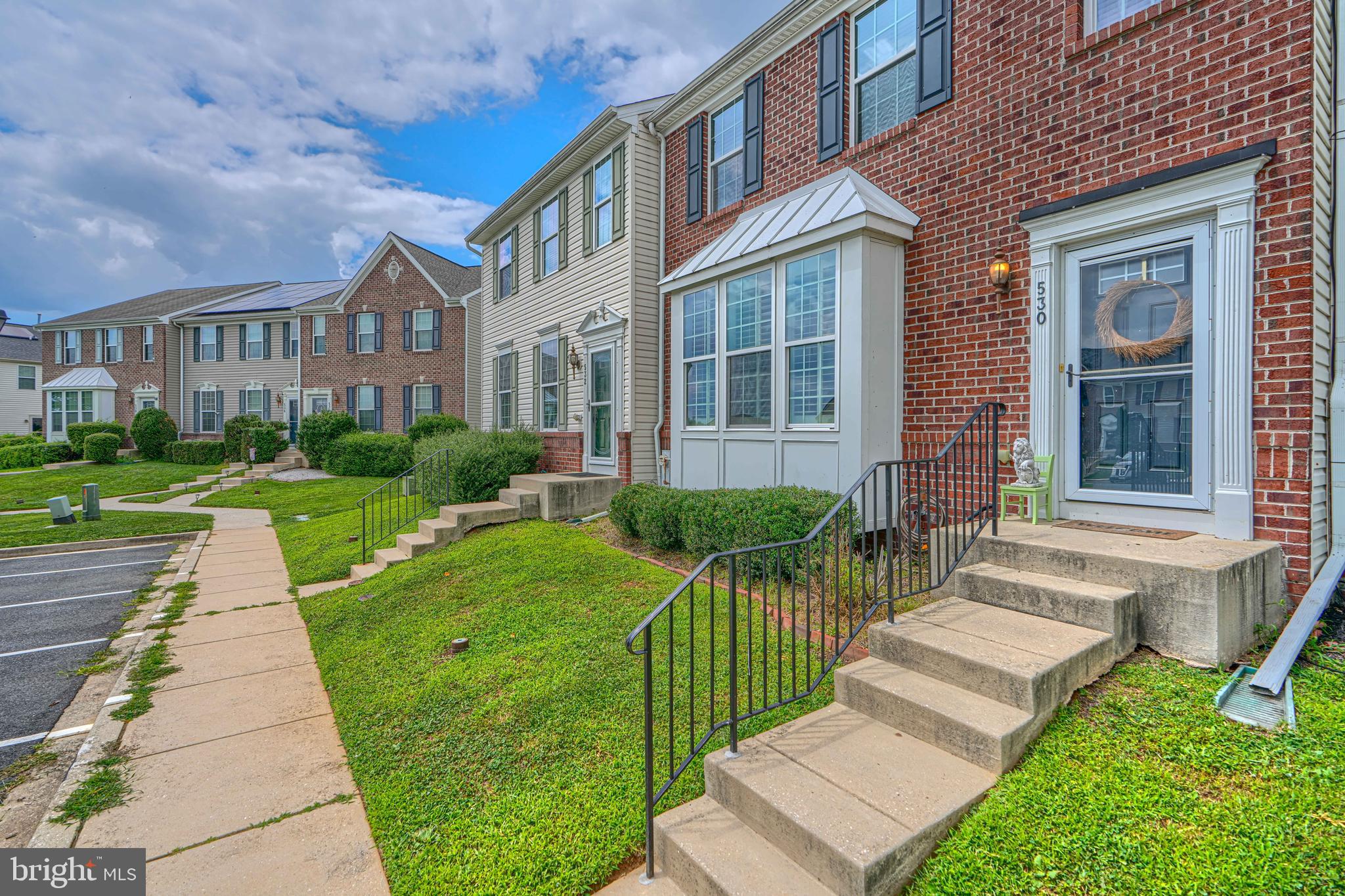 530 LOTHIAN WAY